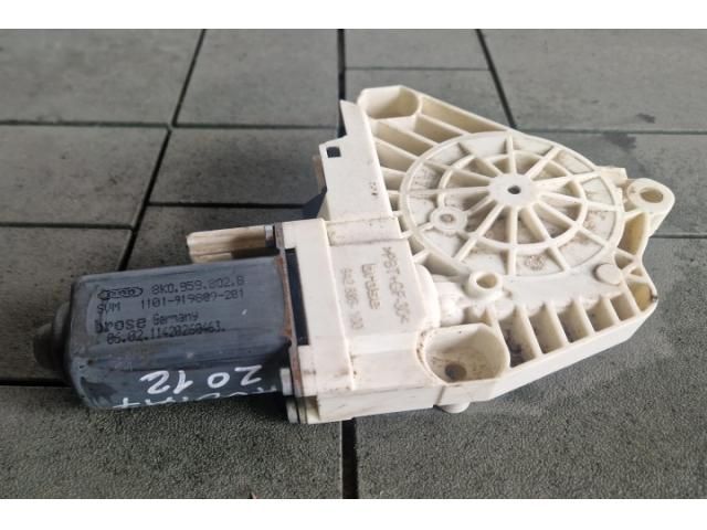 bontott AUDI A7 Jobb első Ablakemelő Motor