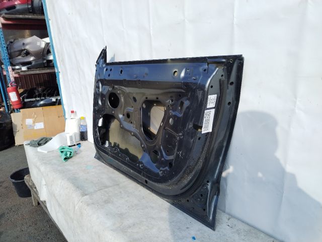 bontott AUDI A7 Jobb első Ajtó (Üres lemez)