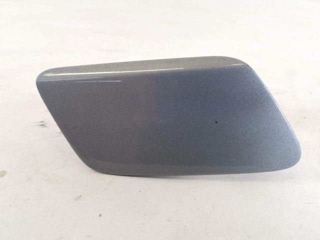 bontott AUDI A7 Jobb Fényszórómosó Fedél