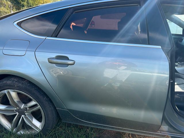 bontott AUDI A7 Jobb hátsó Ajtó (Részeivel)