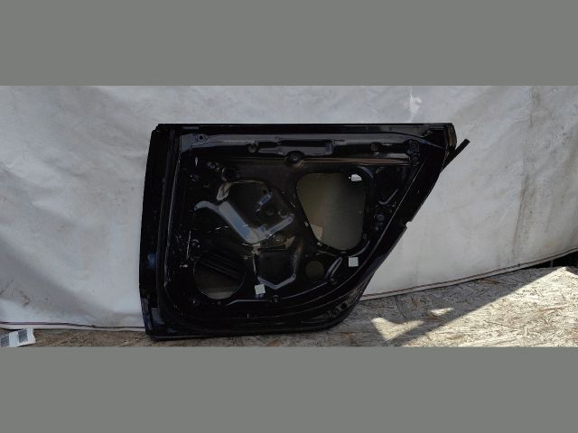 bontott AUDI A7 Jobb hátsó Ajtó (Üres lemez)