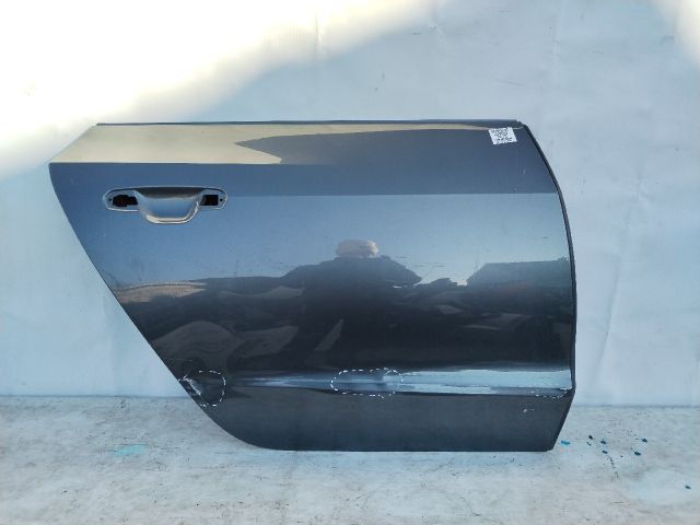 bontott AUDI A7 Jobb hátsó Ajtó (Üres lemez)