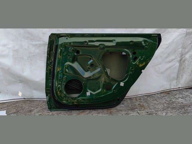 bontott AUDI A7 Jobb hátsó Ajtó (Üres lemez)