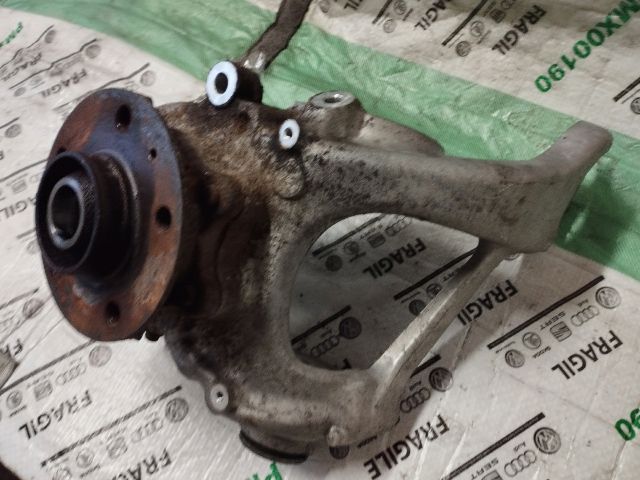 bontott AUDI A7 Jobb hátsó Csonkállvány Kerékaggyal