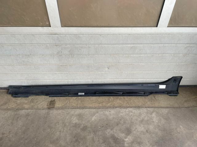 bontott AUDI A7 Jobb Küszöb