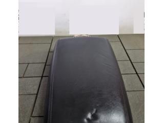 bontott AUDI A7 Könyöklő