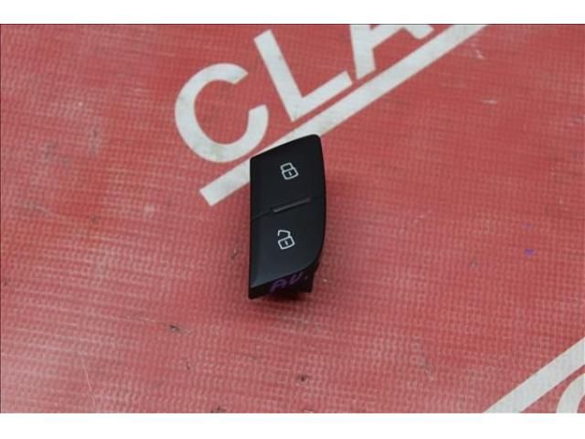 bontott AUDI A7 Központizár Kapcsoló