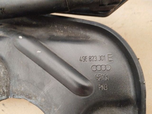 bontott AUDI A7 Motorháztető Zsanér Pár