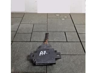 bontott AUDI A7 Üzemanyag Befecskendező Vezérlő