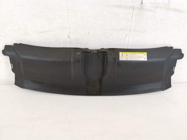 bontott AUDI A7 Vízhűtő Radiátor Tartó