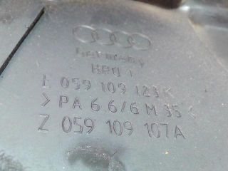 bontott AUDI A8 Felső Vezérlés Burkolat