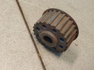 bontott AUDI A8 Főtengely Bordáskerék / Lánckerék