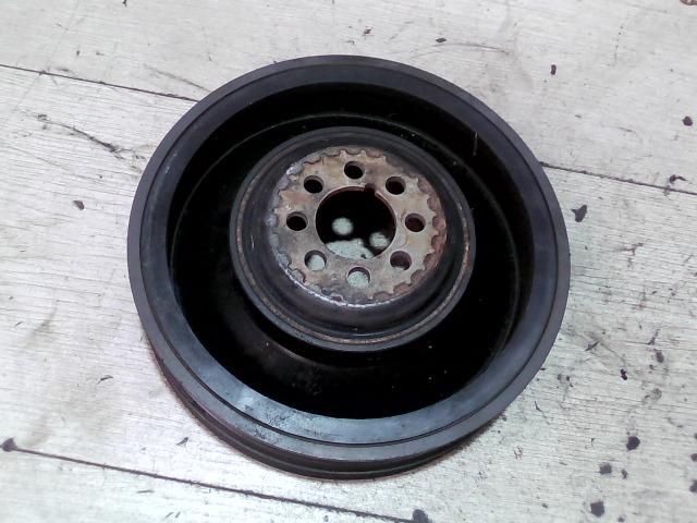 bontott AUDI A8 Főtengely Szíjtárcsa