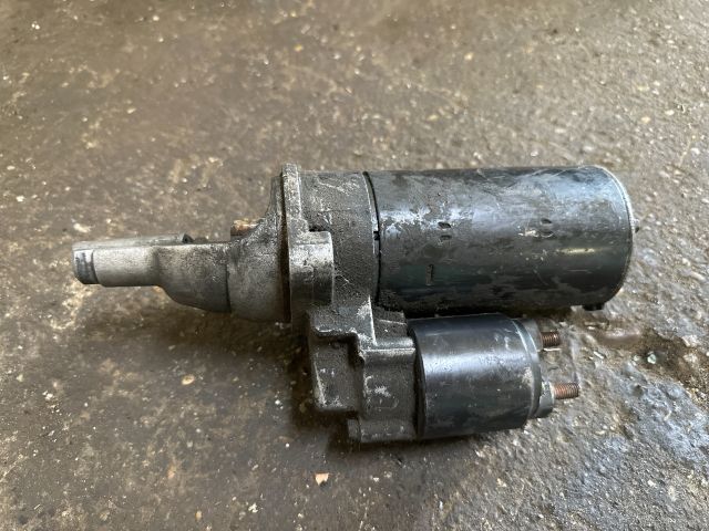 bontott AUDI A8 Önindító