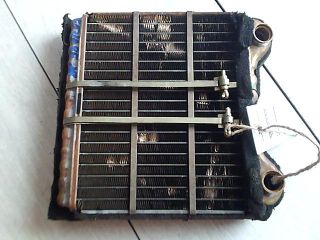 bontott AUDI A8 Fűtőradiátor