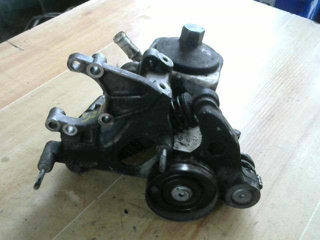 bontott AUDI A8 Olajhűtő