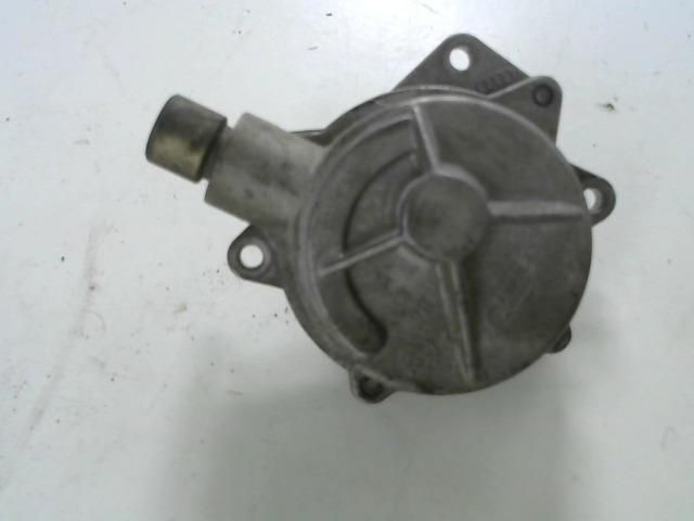 bontott AUDI A8 Vákumpumpa