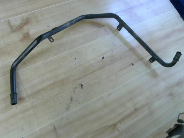 bontott AUDI A8 Vízcső