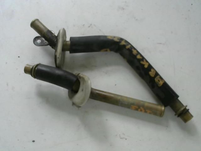 bontott AUDI A8 Vízcső