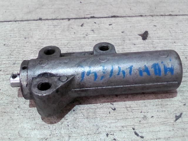 bontott AUDI A8 Szíjfeszítő Görgő