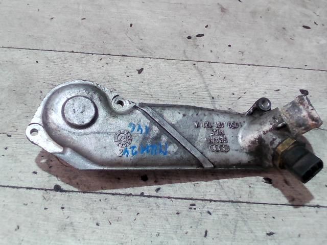 bontott AUDI A8 Termosztátház