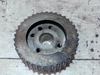 bontott AUDI A8 Vezérműkerék