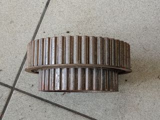 bontott AUDI A8 Vezérműkerék