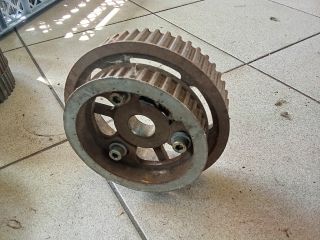 bontott AUDI A8 Vezérműkerék