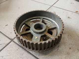 bontott AUDI A8 Vezérműkerék