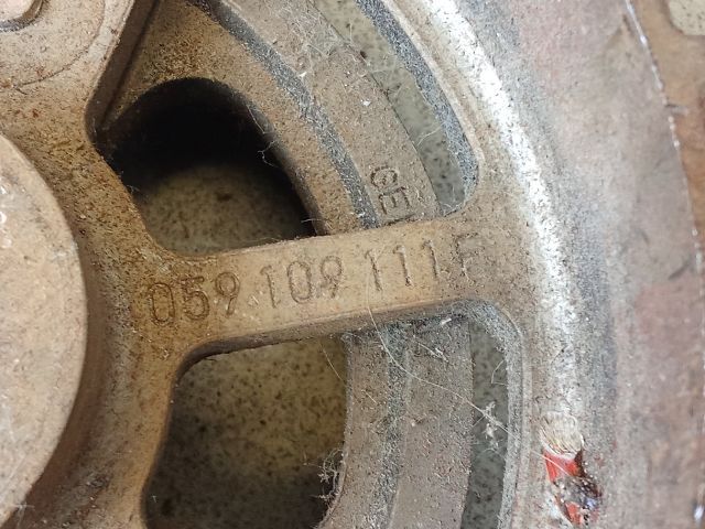 bontott AUDI A8 Vezérműkerék