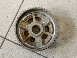 bontott AUDI A8 Vezérműkerék