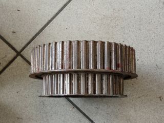 bontott AUDI A8 Vezérműkerék