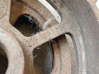 bontott AUDI A8 Vezérműkerék