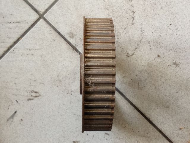 bontott AUDI A8 Vezérműkerék