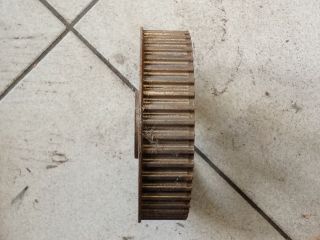 bontott AUDI A8 Vezérműkerék