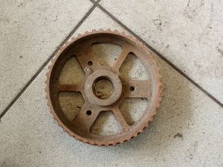 bontott AUDI A8 Vezérműkerék