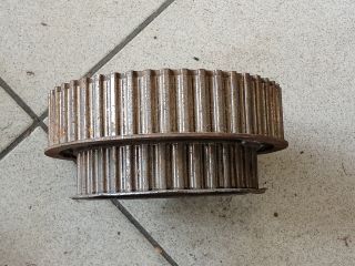 bontott AUDI A8 Vezérműkerék