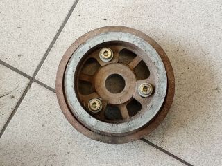 bontott AUDI A8 Vezérműkerék