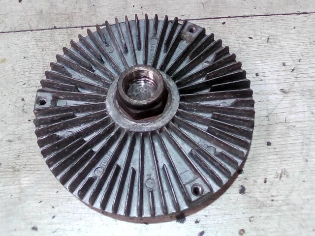 bontott AUDI A8 Viszkókuplung