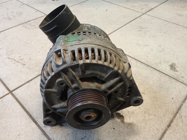 bontott AUDI A8 Generátor