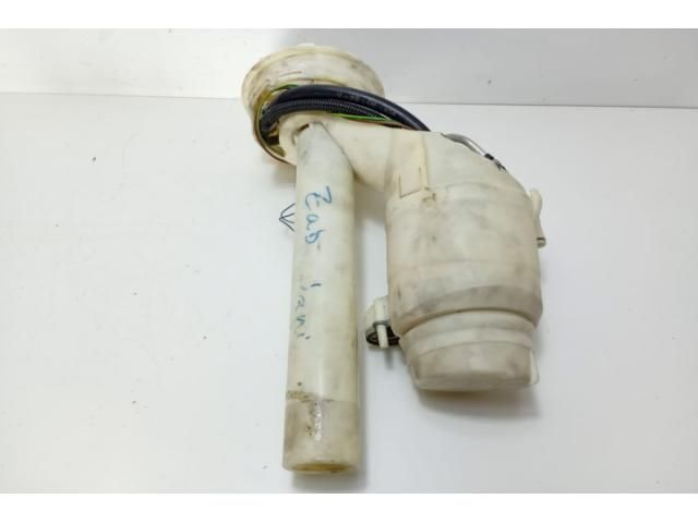 bontott AUDI A8 Üzemanyag Szivattyú