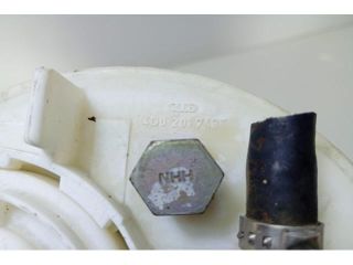 bontott AUDI A8 Üzemanyag Szivattyú