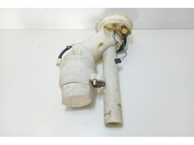 bontott AUDI A8 Üzemanyag Szivattyú