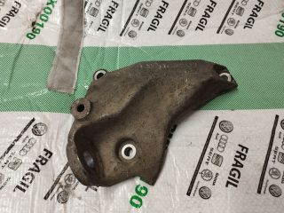 bontott AUDI A8 Váltó Tartó Bak (Pozíciófüggetlen)