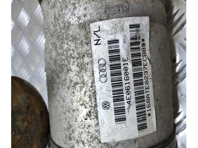 bontott AUDI A8 Hátsó Futómű (Részeivel)