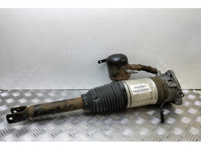 bontott AUDI A8 Hátsó Futómű (Részeivel)