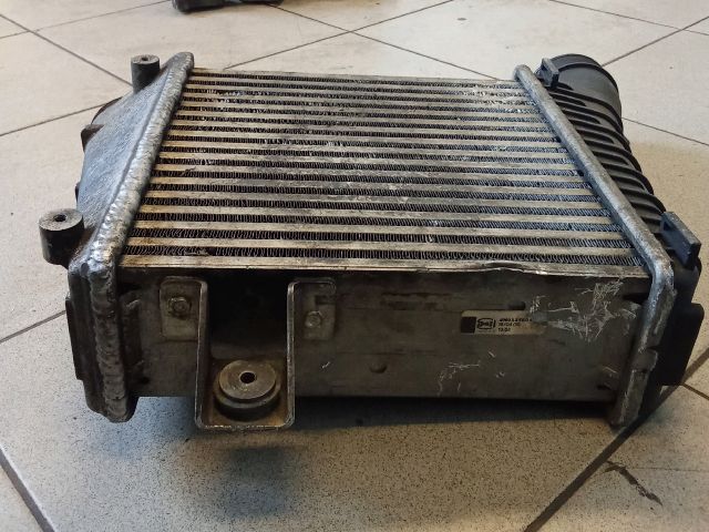 bontott AUDI A8 Intercooler