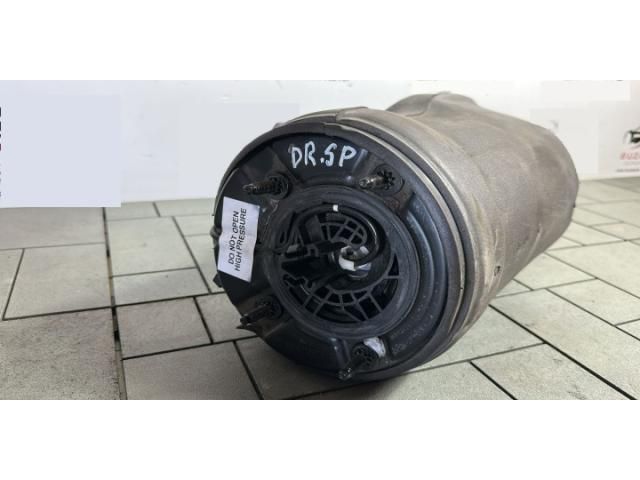 bontott AUDI A8 Jobb hátsó Rugó