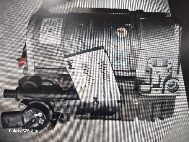 bontott AUDI A8 Légkompresszor