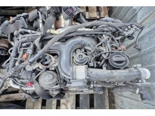 bontott AUDI A8 Motor (Fűzött blokk hengerfejjel)